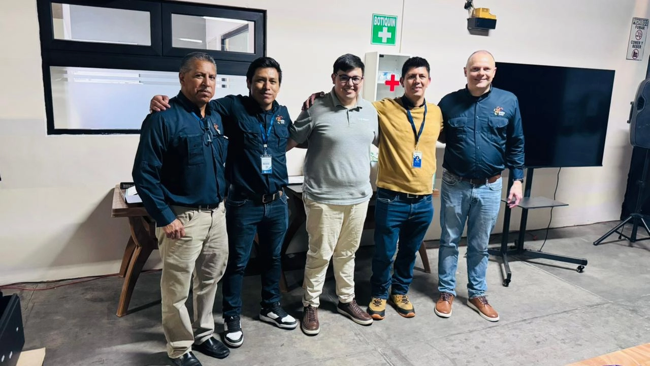 LuxpowerTek Guatemala Training Session 2026