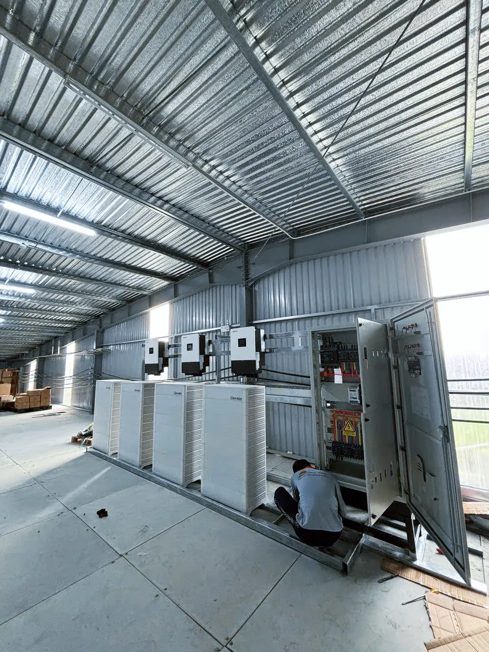 LuxpowerTek Case Study Vietnam fishfactory solar energy storage case study